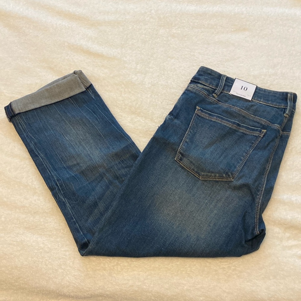 NWT slim crop jeans